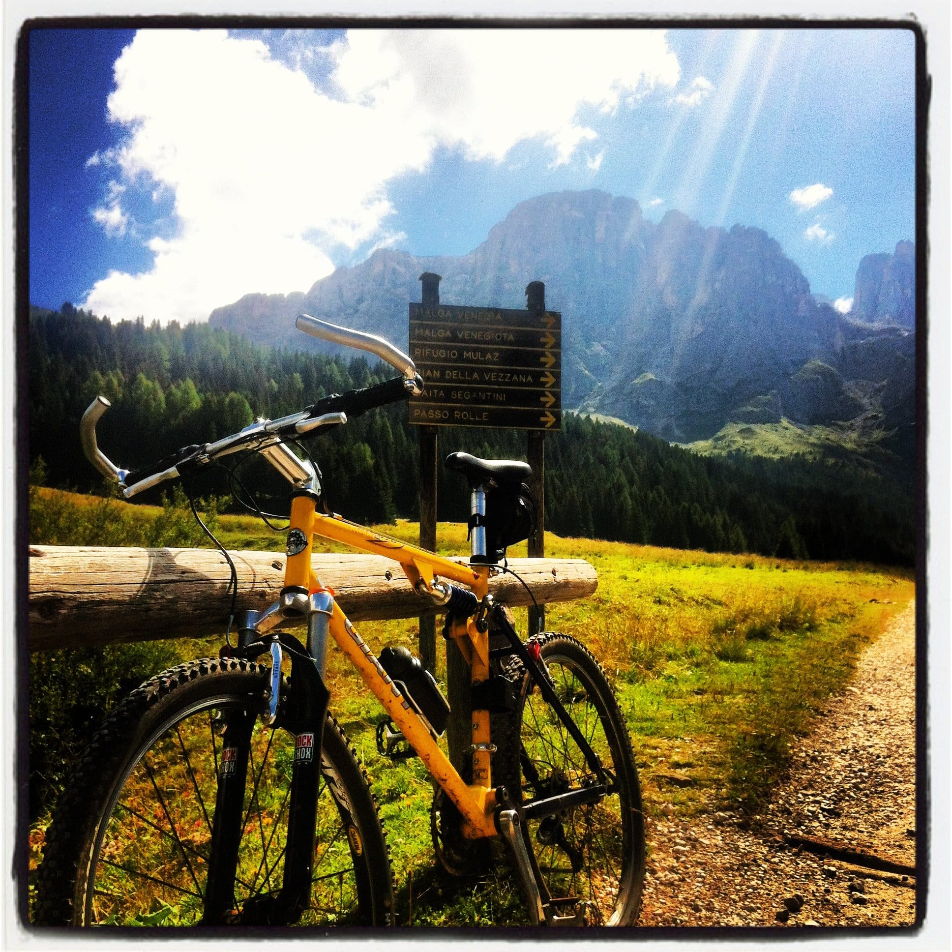 Mountainbike in de bergen